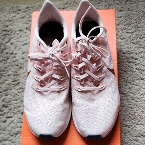 Nike Women's Pink Athletic Shoes